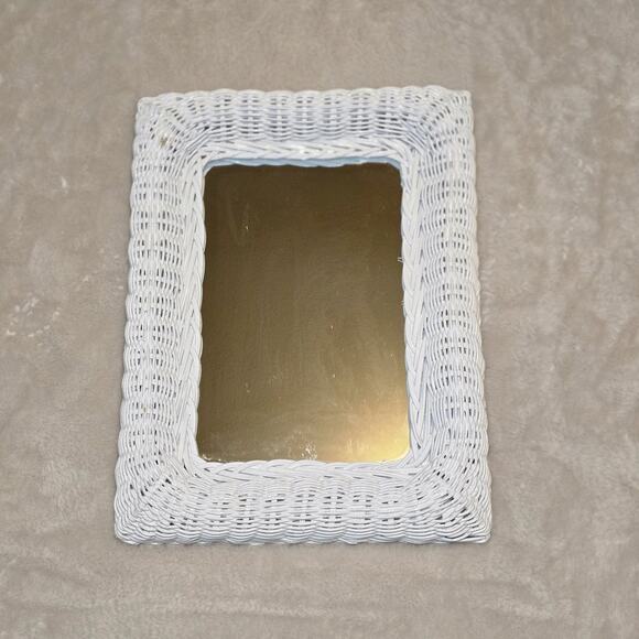 White Wicker Wall Mirror Coastal Cottage Farmhouse Boho Shabby Chic 18"x24" - Picture 1 of 14